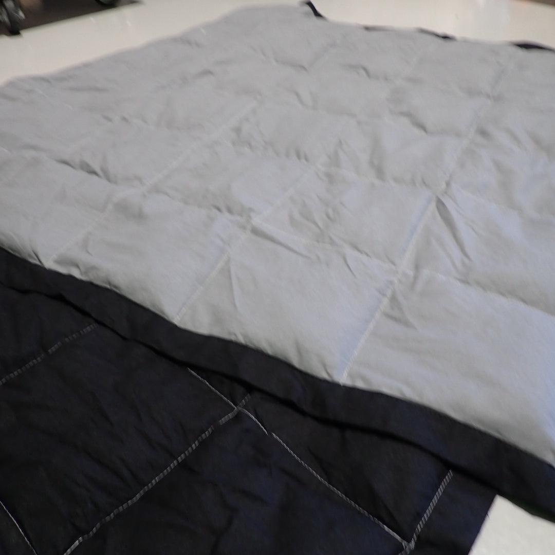 Pre-Made Single Blankets - Budget Black and Grey