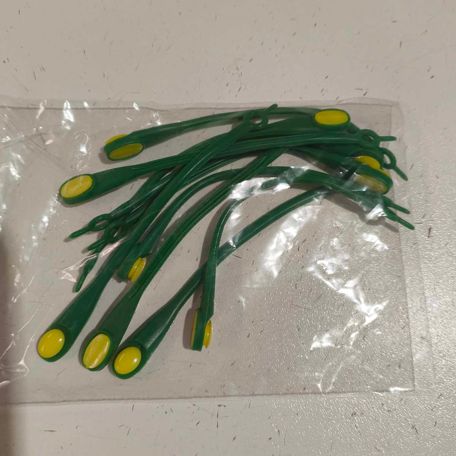 Clip-On Elastic Laces