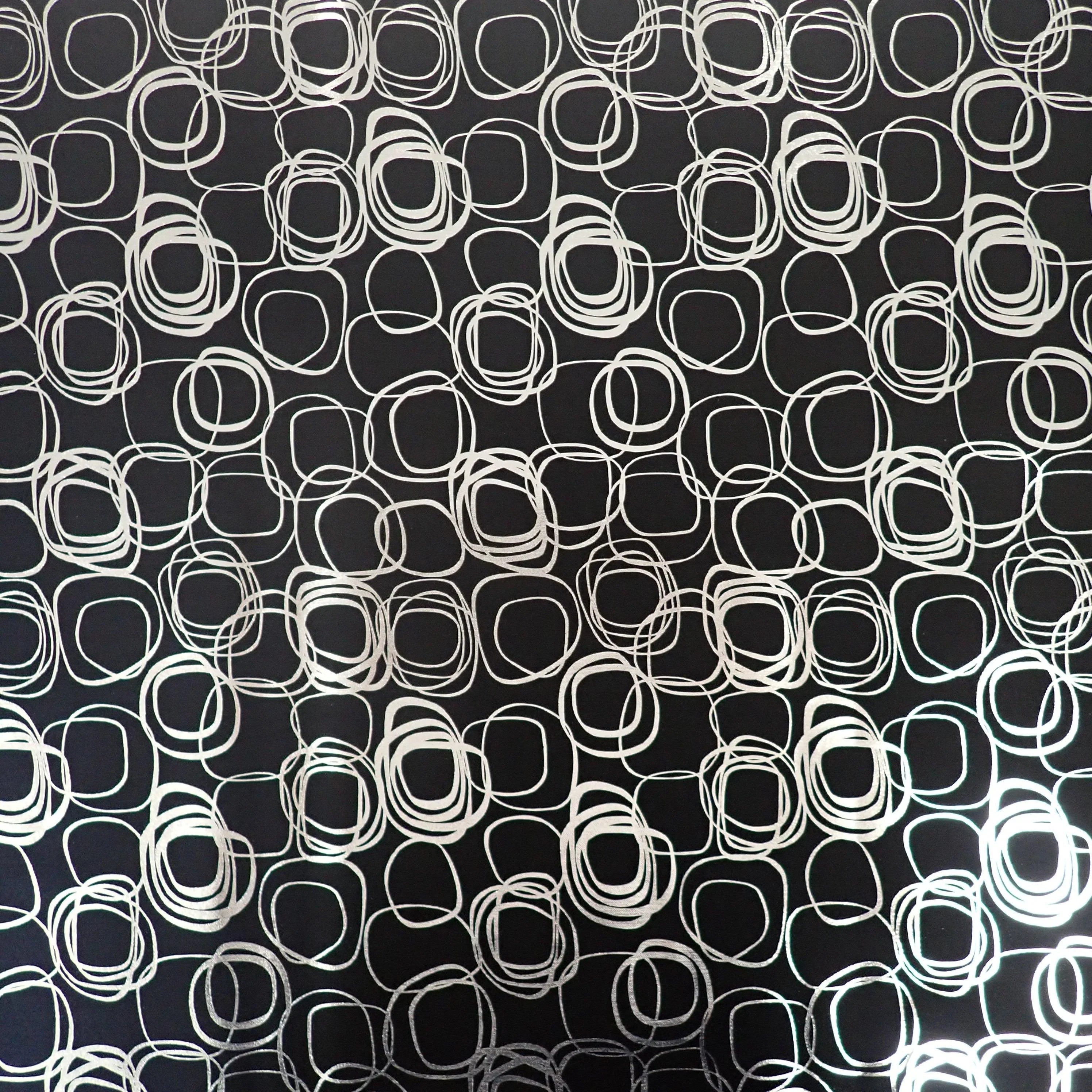 Black and Silver Circles - Nana's Weighted Blankets