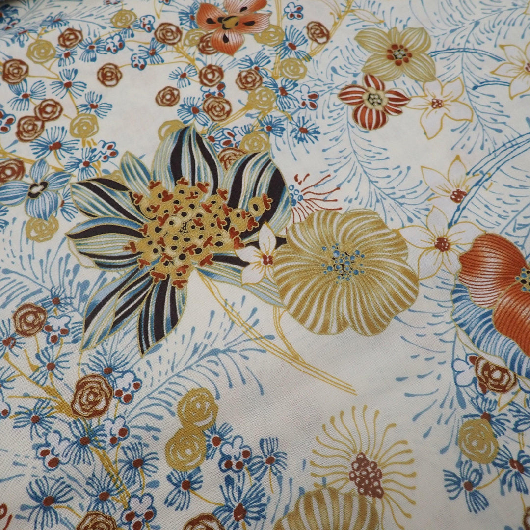 Blue and Cream flowers - Nana's Weighted Blankets