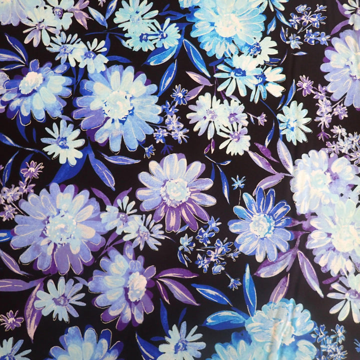 Blue Daisies on black - Nana's Weighted Blankets