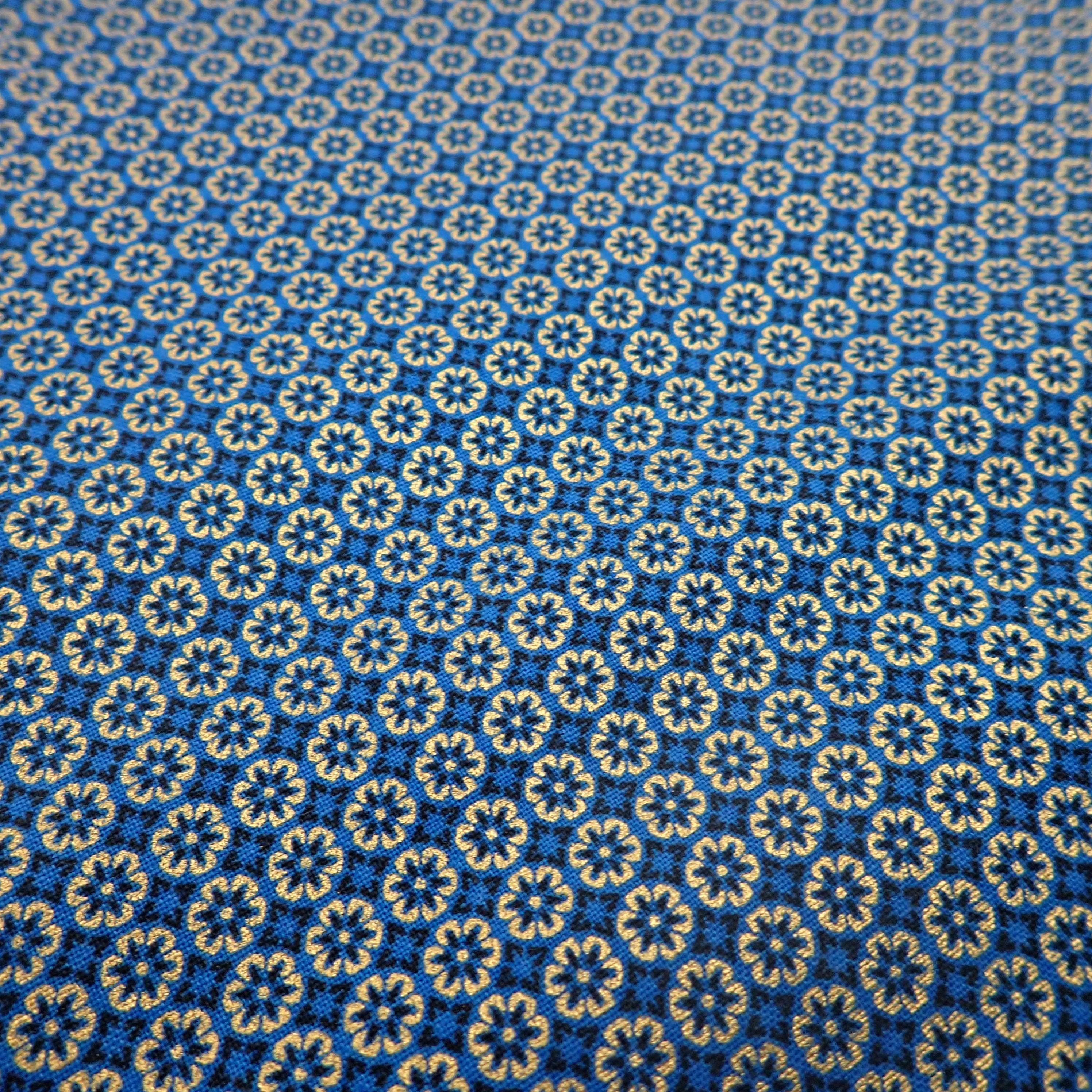 Blue Gold Flowers - Nana's Weighted Blankets