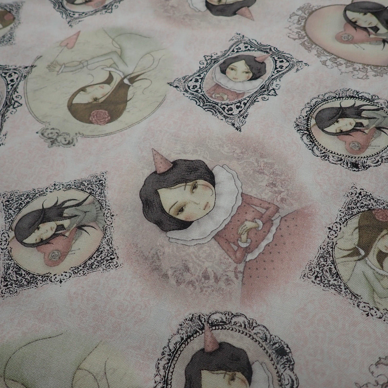 Cameos - Nana's Weighted Blankets