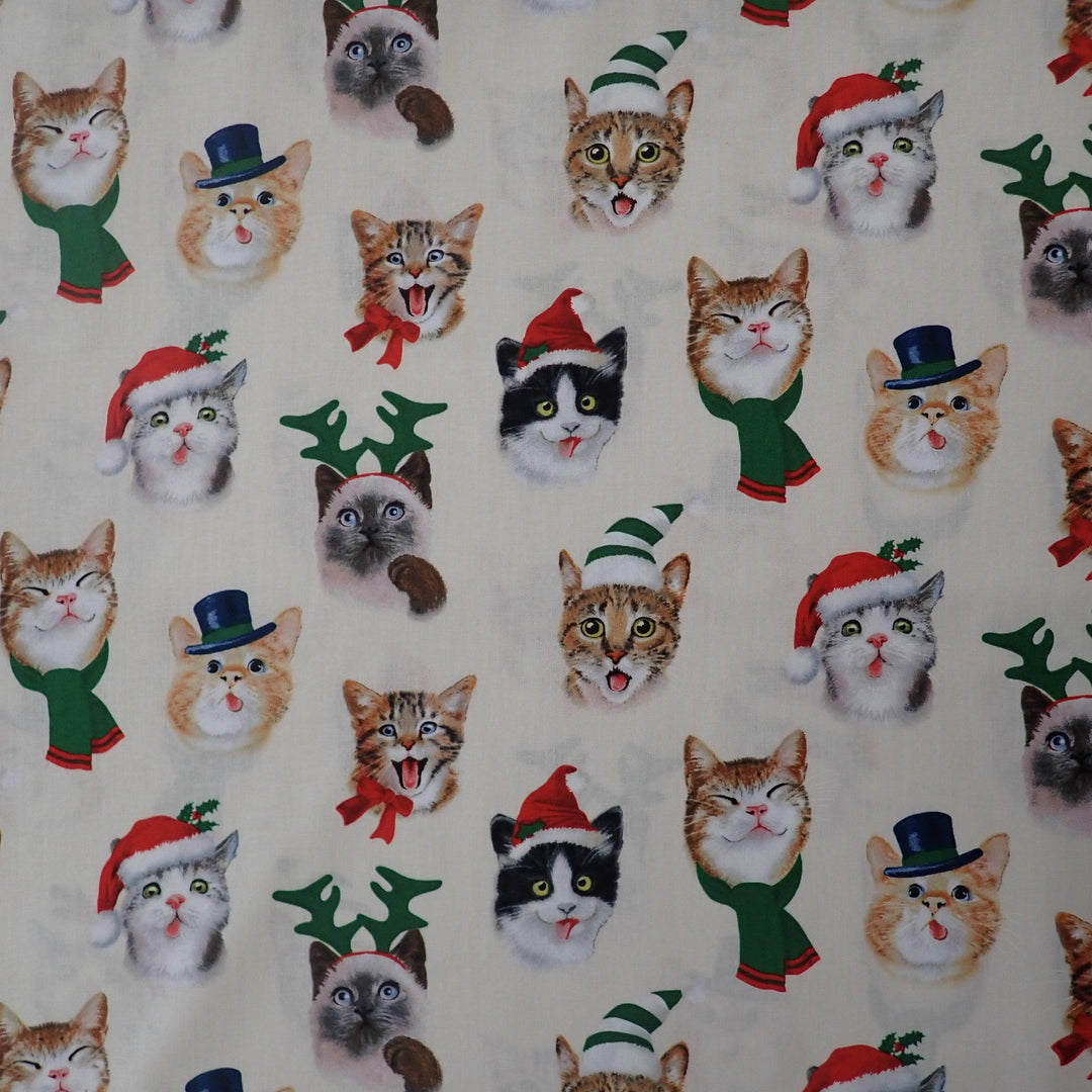 Christmas Selfies cats - Nana's Weighted Blankets
