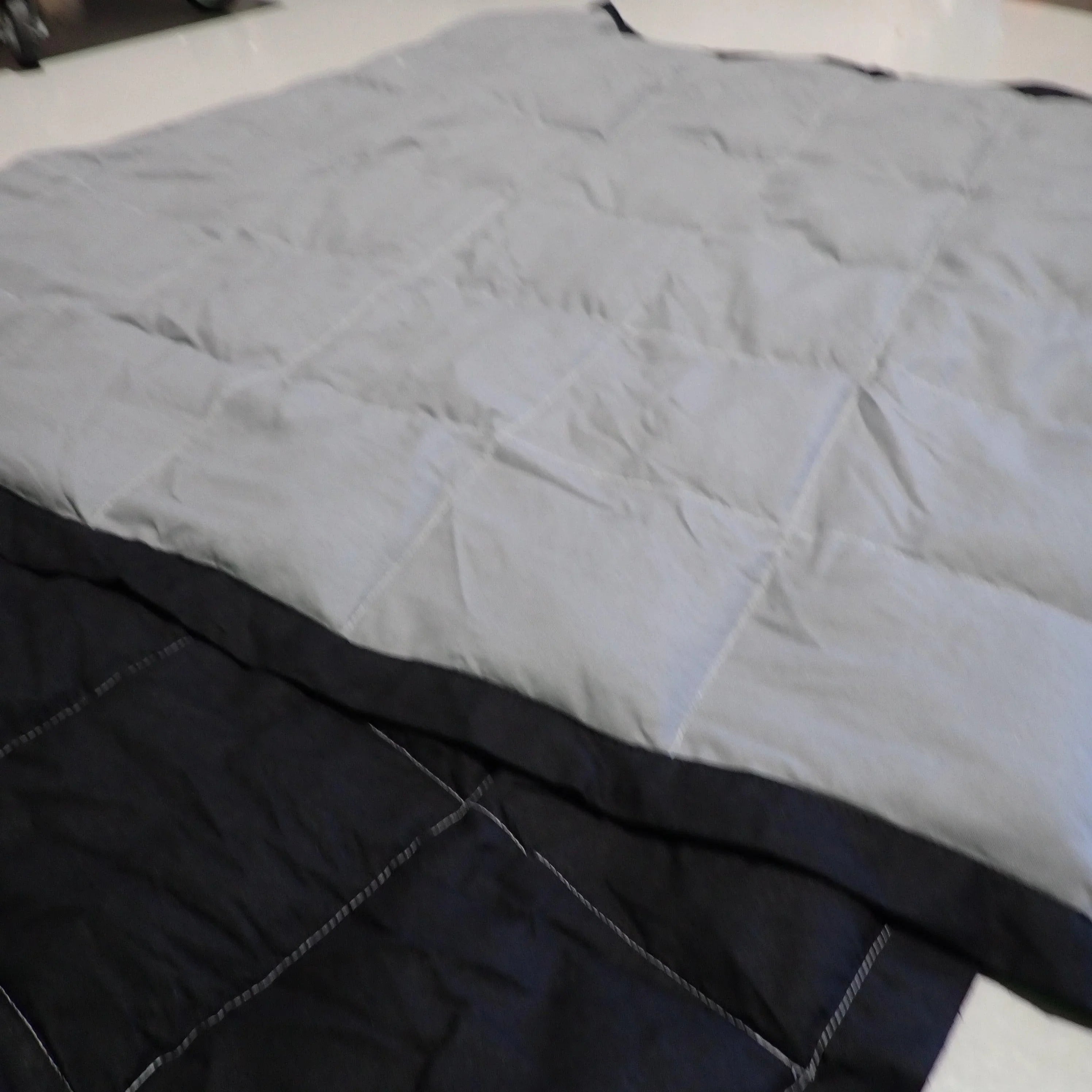 Pre-Made Single Blankets - Budget Black and Grey - Nana's Weighted Blankets