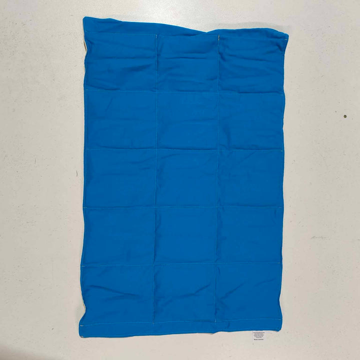 Premade - Medium Lap - Cream on Bright Blue